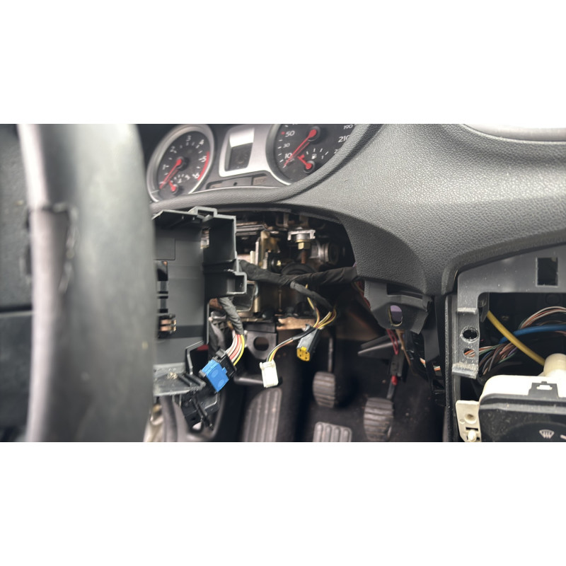 Ceinture arriere droit RENAULT CLIO 3 Photo n°18
