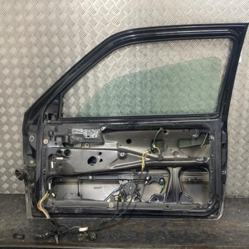 Porte avant droit VOLKSWAGEN GOLF 3 Photo n°6