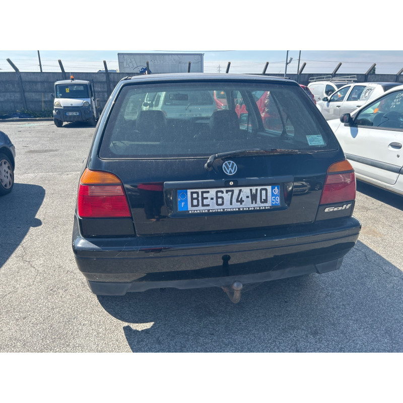 Malle/Hayon arriere VOLKSWAGEN GOLF 3 Photo n°6