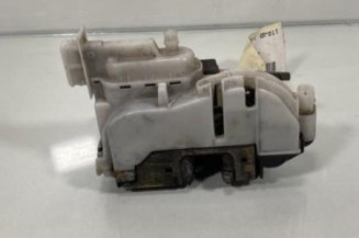Serrure avant droit VOLKSWAGEN GOLF 3 Photo n°1