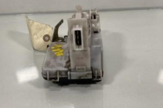 Serrure avant droit VOLKSWAGEN GOLF 3