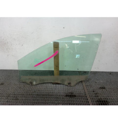 Vitre avant gauche RENAULT CLIO 3 Photo n°1