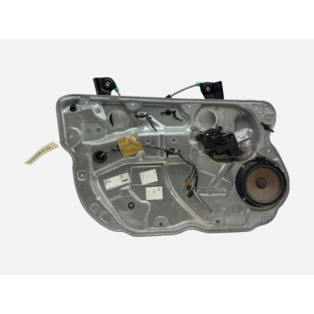 Leve vitre electrique avant gauche VOLKSWAGEN POLO 4 Photo n°1