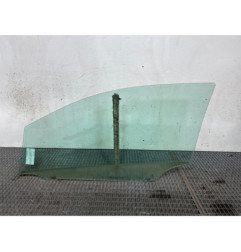 Vitre avant droit MERCEDES CLASSE A 169 Photo n°1