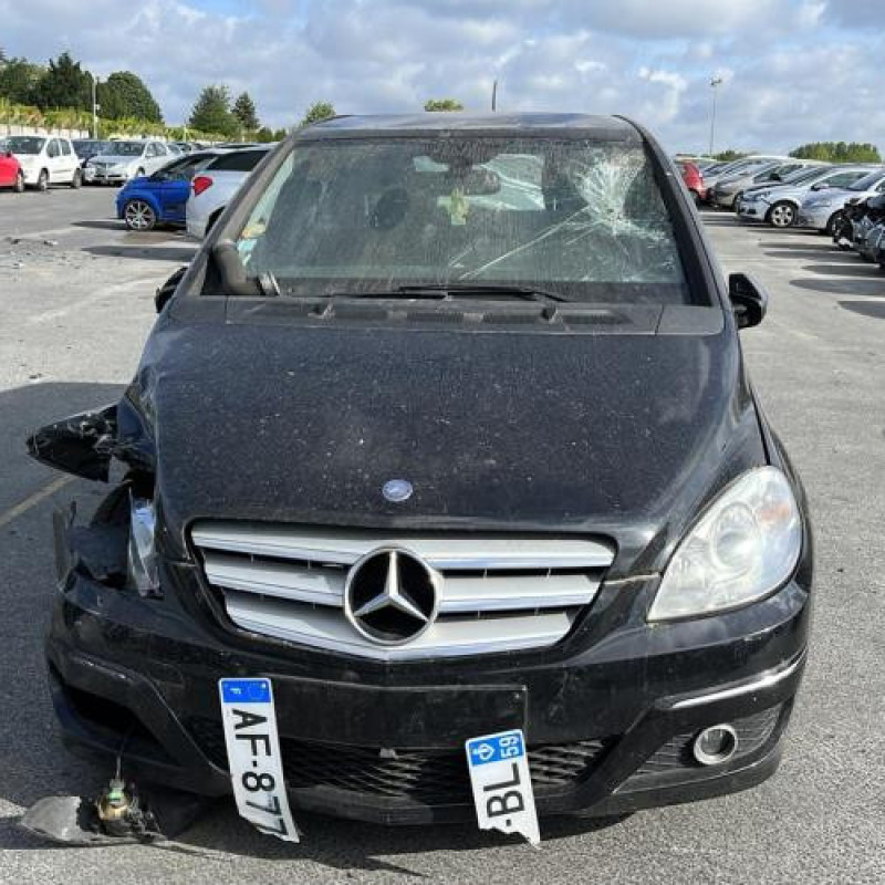 Feu arriere principal droit (feux) MERCEDES CLASSE B 245 Photo n°4