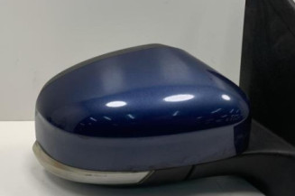 Retroviseur droit FORD FOCUS 2