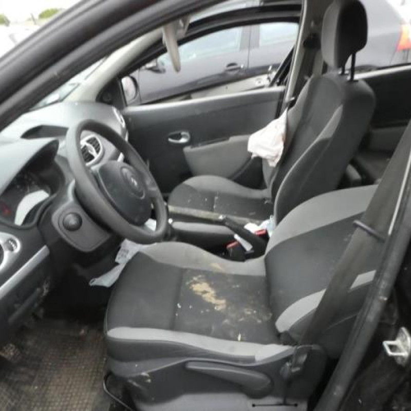 Tambour arriere gauche RENAULT CLIO 3 Photo n°8