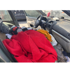 Attache ceinture arriere droit RENAULT CLIO 2