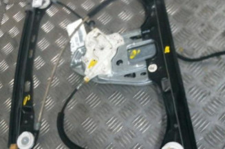 Leve vitre electrique avant droit MERCEDES CLASSE C 203 Photo n°1