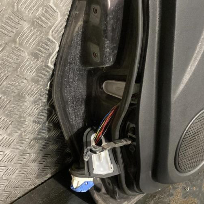 Porte avant droit MAZDA 2 2 Photo n°6