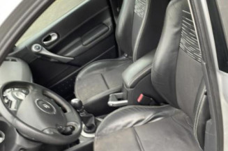 Pretensionneur de ceinture arriere gauche RENAULT MEGANE 2