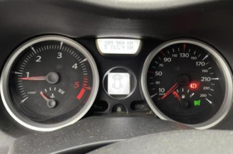 Pretensionneur de ceinture arriere gauche RENAULT MEGANE 2