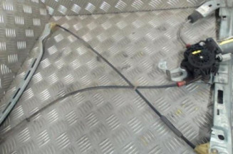 Leve vitre electrique avant droit PEUGEOT 206