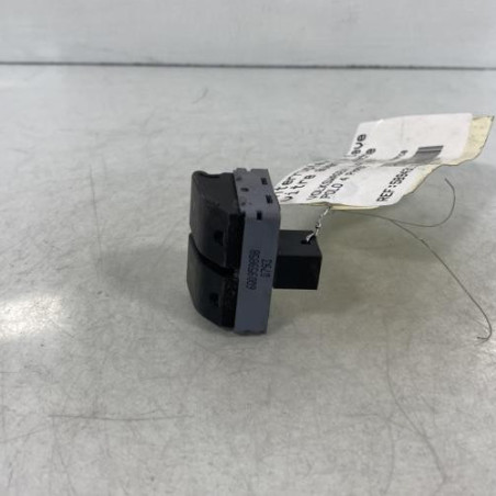 Interrupteur de leve vitre avant gauche VOLKSWAGEN POLO 4