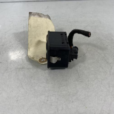 Interrupteur de leve vitre avant gauche OPEL ASTRA G