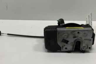 Serrure avant droit OPEL ASTRA G