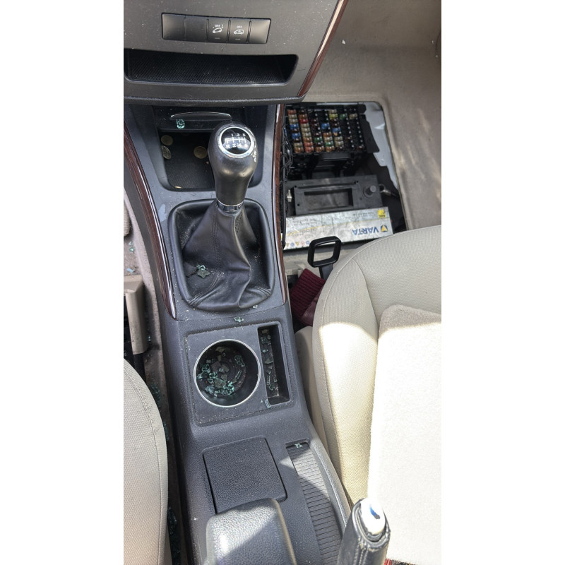 Serrure de coffre MERCEDES CLASSE A 169 Photo n°16