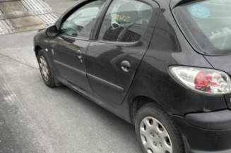 Serrure avant gauche PEUGEOT 206