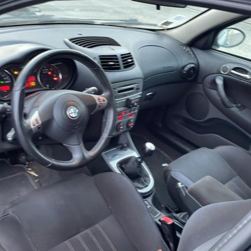 Porte arriere gauche ALFA ROMEO 147 Photo n°11