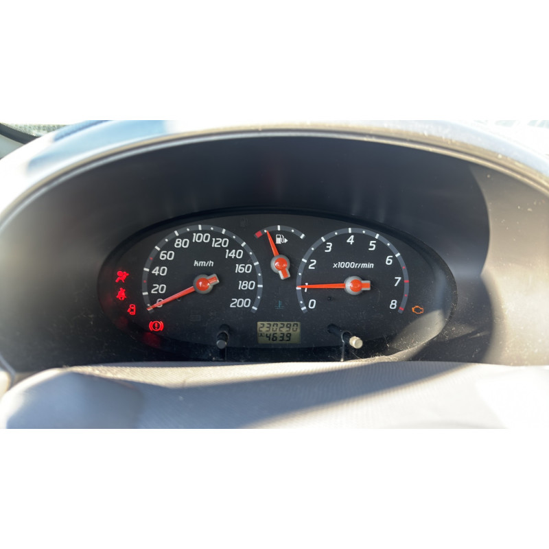 Bouchon de carburant NISSAN MICRA 3 Photo n°20