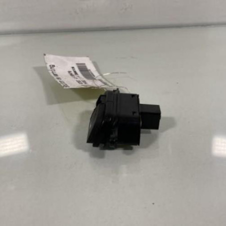 Bouton de warning ALFA ROMEO MITO