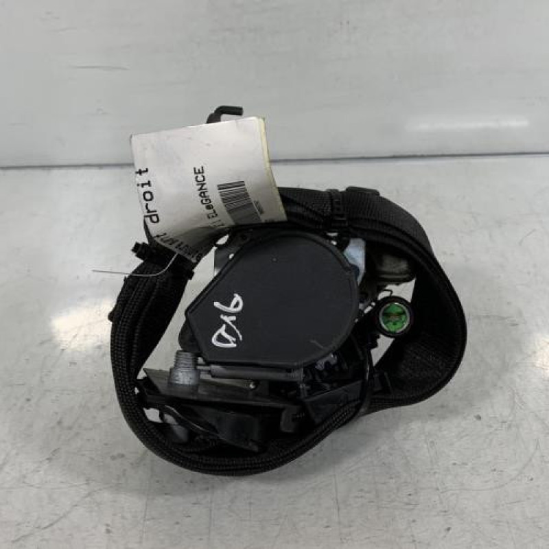Pretensionneur de ceinture avant droit MERCEDES CLASSE E 211 Photo n°1