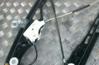 Leve vitre electrique avant gauche MERCEDES CLASSE E 211 Photo n°1