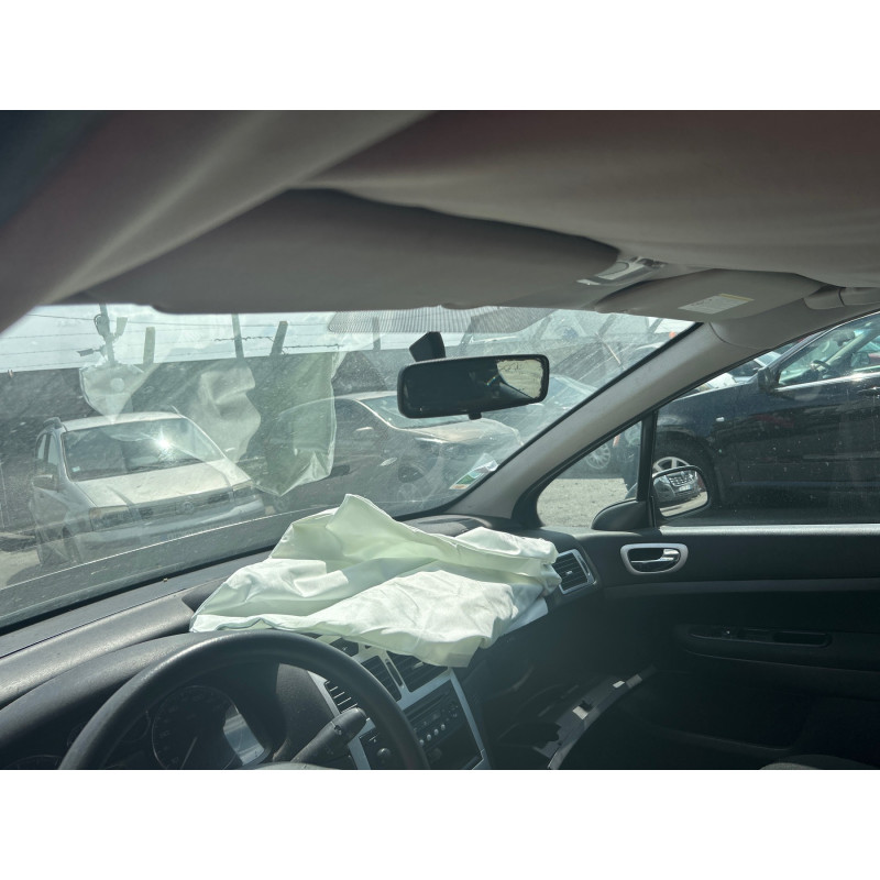 Renfort pare choc arriere (traverse) PEUGEOT 307 Photo n°1