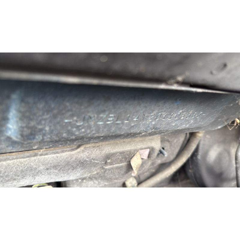 Poignee porte avant gauche MAZDA 3 2 Photo n°20