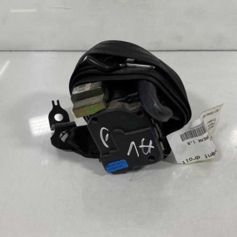 Pretensionneur de ceinture avant droit SKODA FABIA 1 Photo n°1