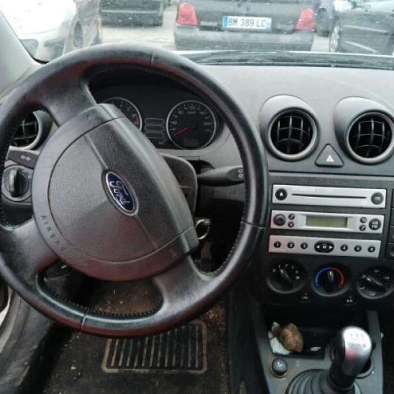 Compresseur clim FORD FIESTA 5 Photo n°8