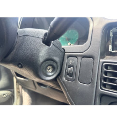 Pedale d'embrayage PEUGEOT 106 Photo n°1