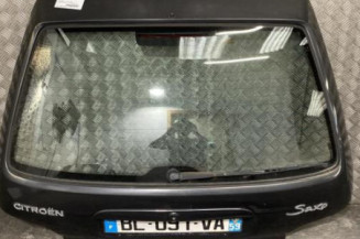 Malle/Hayon arriere CITROEN SAXO Photo n°1