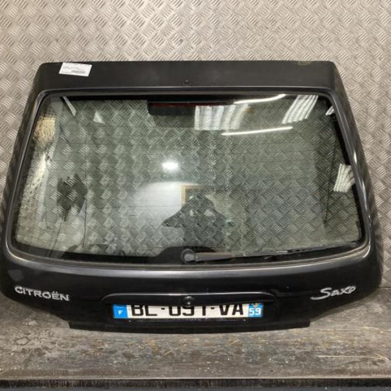 Malle/Hayon arriere CITROEN SAXO Photo n°1