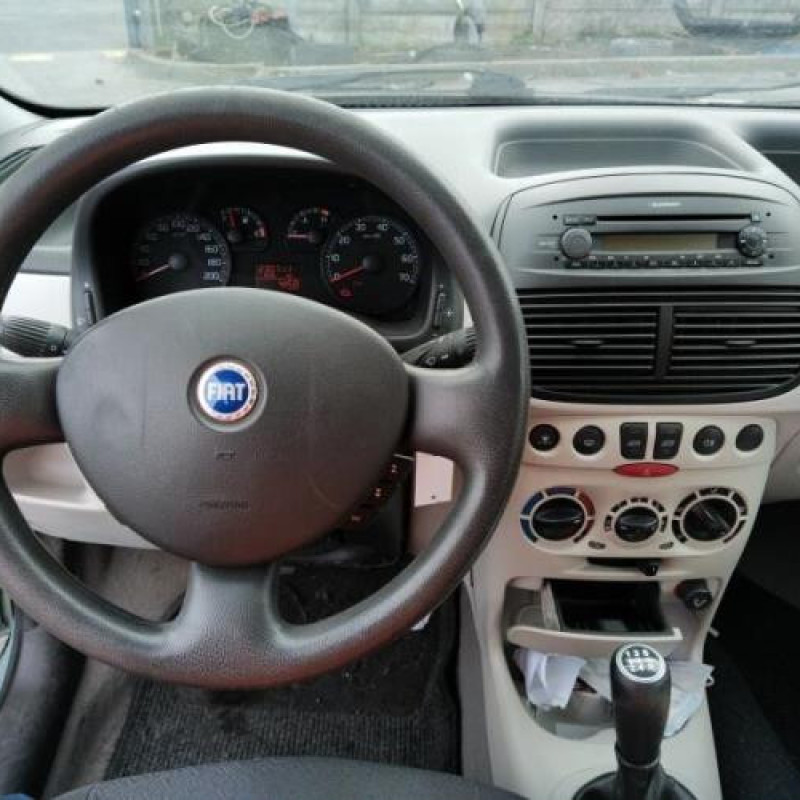 Com (Bloc Contacteur Tournant+Commodo Essuie Glace+Commodo Phare) FIAT PUNTO 2 Photo n°14