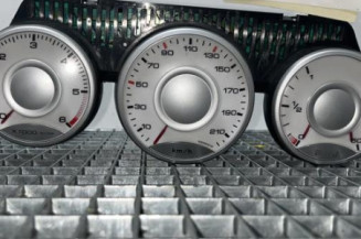 Compteur CITROEN C8 Photo n°1