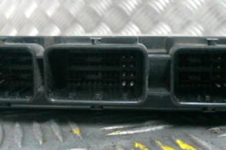 Calculateur moteur RENAULT SCENIC 2