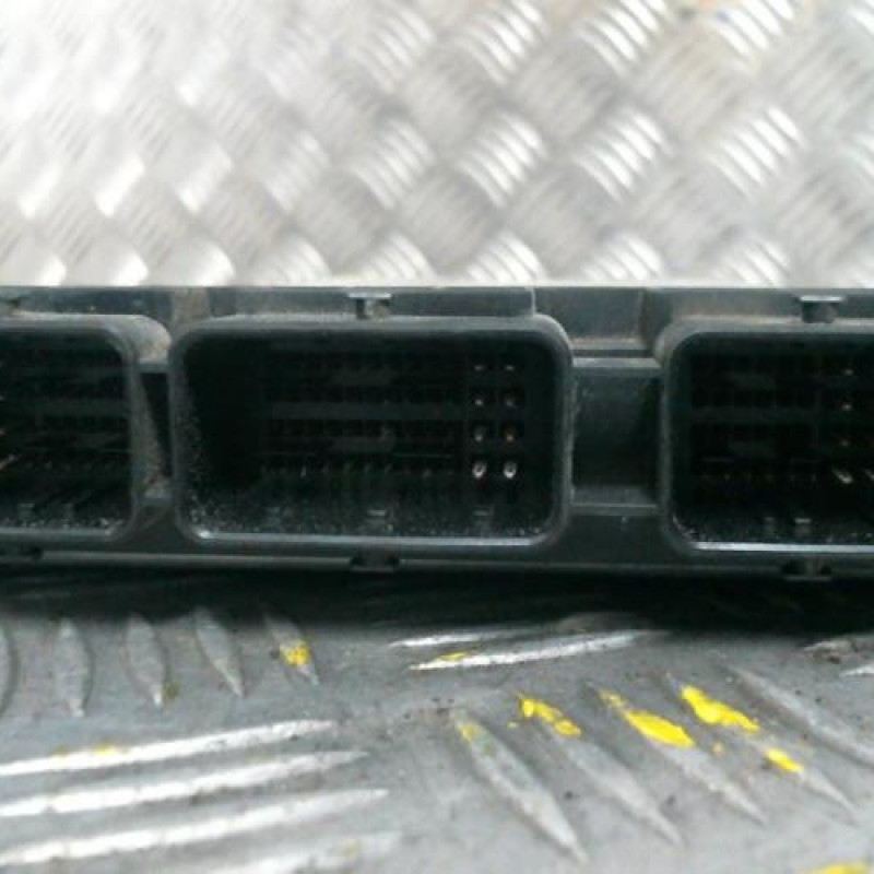 Calculateur RENAULT SCENIC 2 Photo n°3