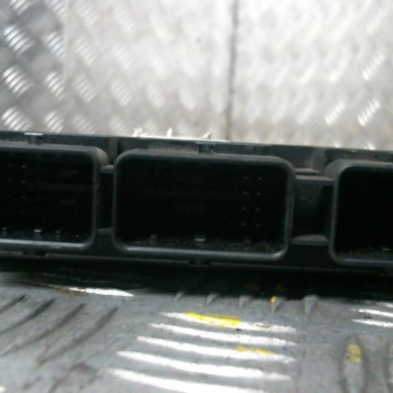 Calculateur RENAULT GRAND SCENIC 2 Photo n°3