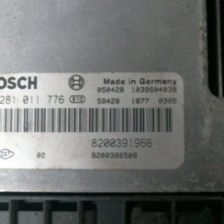 Calculateur moteur RENAULT MEGANE 2