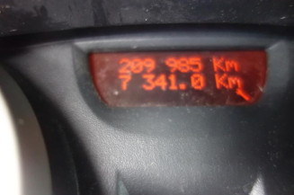 Calculateur moteur RENAULT MEGANE 2