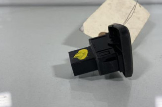Interrupteur de leve vitre avant droit FIAT 500 2