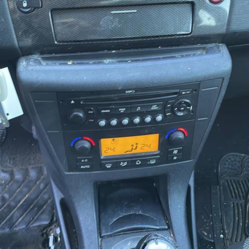 Feu arriere principal droit (feux) CITROEN C4 1 Photo n°5