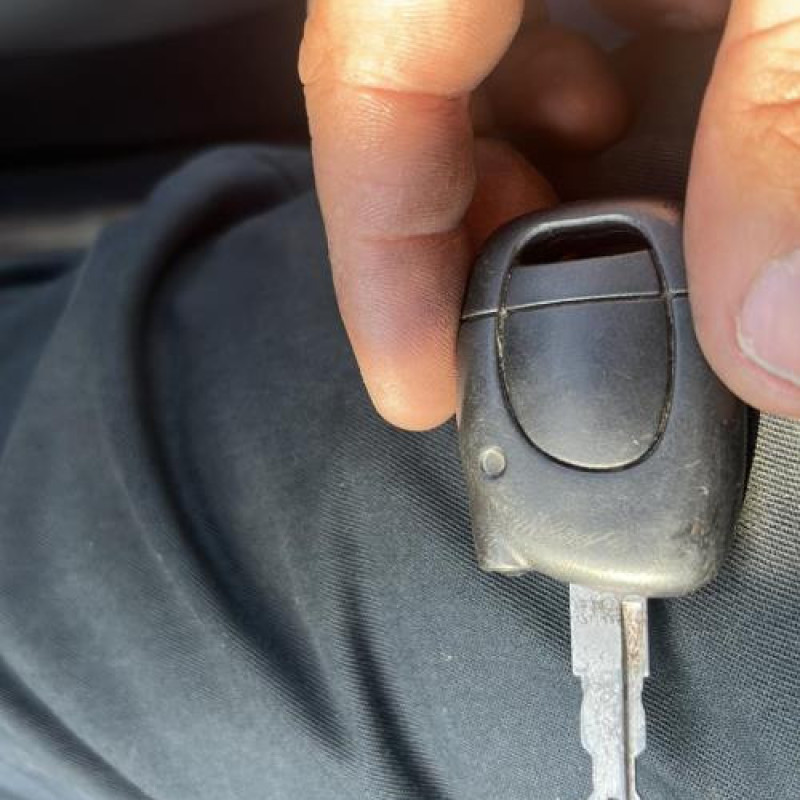Compteur RENAULT CLIO 2 Photo n°11