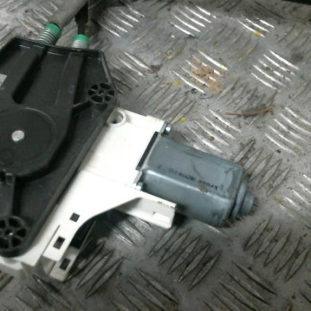 Leve vitre electrique avant gauche AUDI A1 1