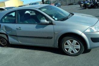Vitre avant droit RENAULT MEGANE 2