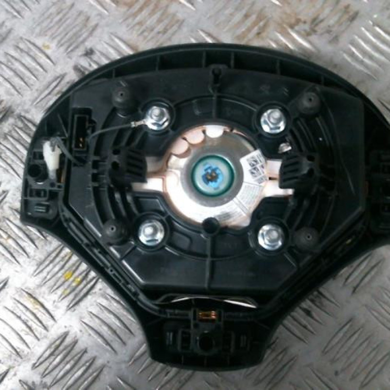 Air bag conducteur PEUGEOT 5008 1 Photo n°2