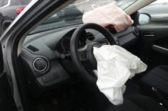 Poignee porte arriere droit MAZDA 2 2