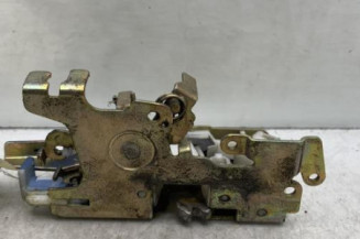 Serrure avant gauche MERCEDES VITO 638