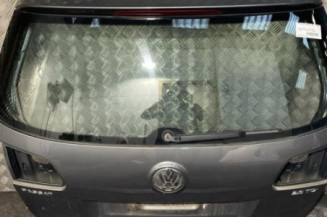 Malle/Hayon arriere VOLKSWAGEN PASSAT 5 Photo n°1